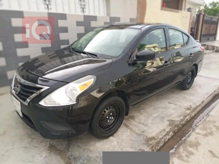 نیسان ڤێرسا